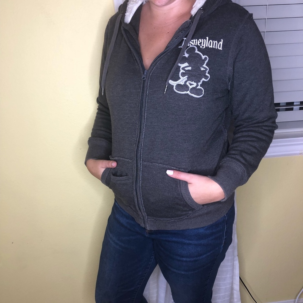 Disneyland sweatshirt